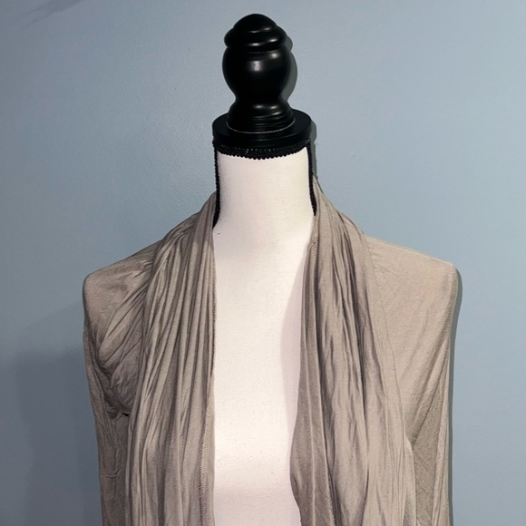 *Glam- Tan cardigan - Picture 2 of 6